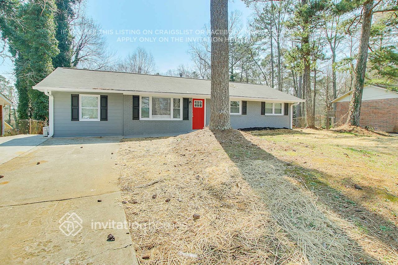 4172 Renfrew Ct Sw - Photo 3 of 26