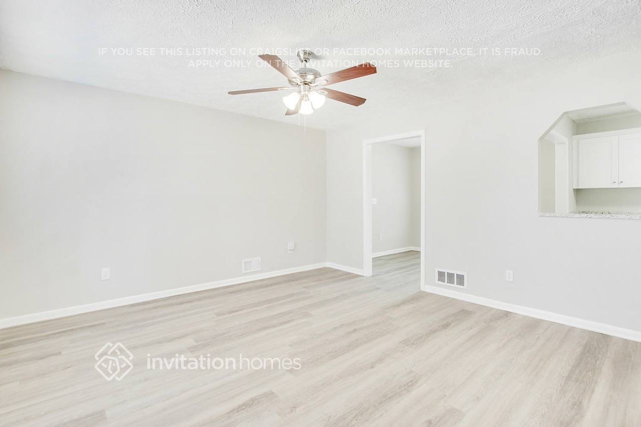 4172 Renfrew Ct Sw - Photo 4 of 26