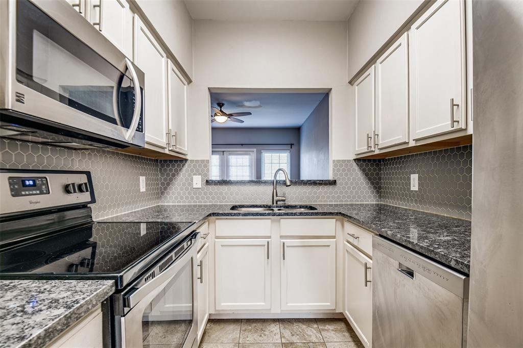 9801 Royal Ln ##711 - Photo 5 of 24