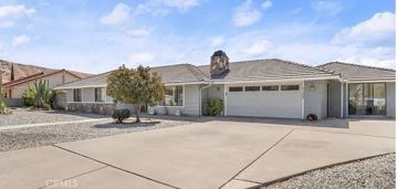 featured image of 4140 Mockingbird Ln