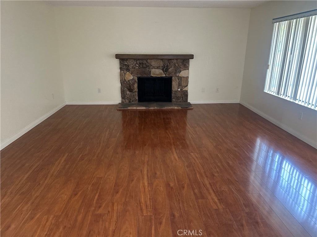 4140 Mockingbird Ln - Photo 2 of 9