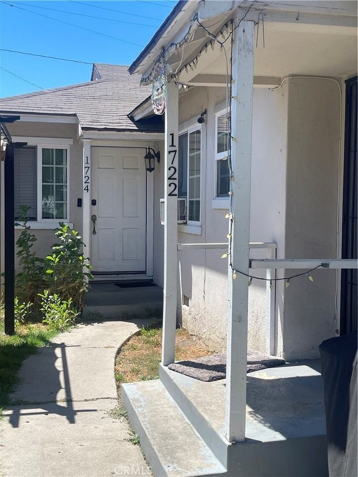 1722 S Birch St - Photo 5 of 18