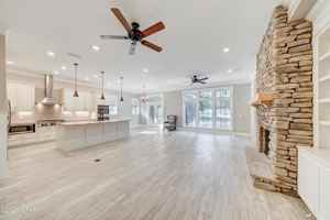 featured image of 3816 Mariner Dr