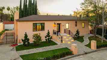 featured image of 954 Rosemount Rd