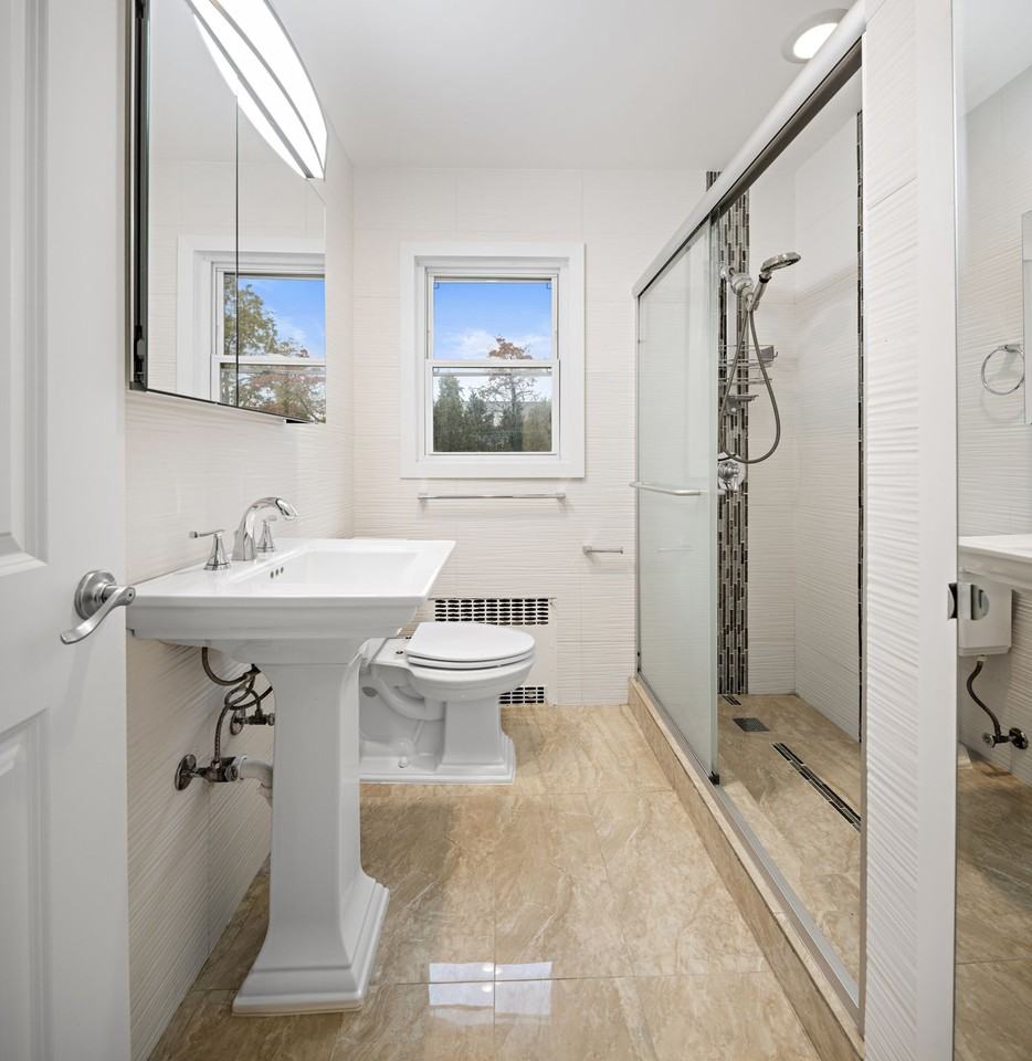 133 Cleveland Ave - Photo 6 of 15