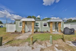 11708 Balm Riverview Rd - Photo 1 of 1
