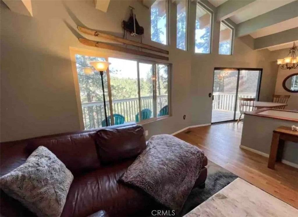 31651 Wagon Wheel Dr - Photo 3 of 25