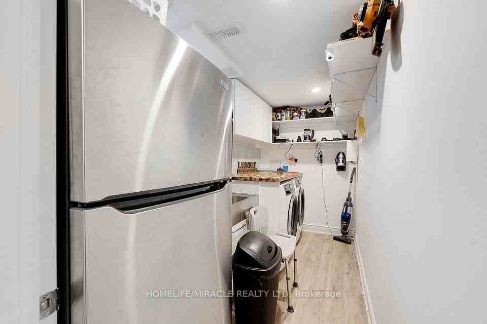 23 Thorley Drive - Photo 2 of 11