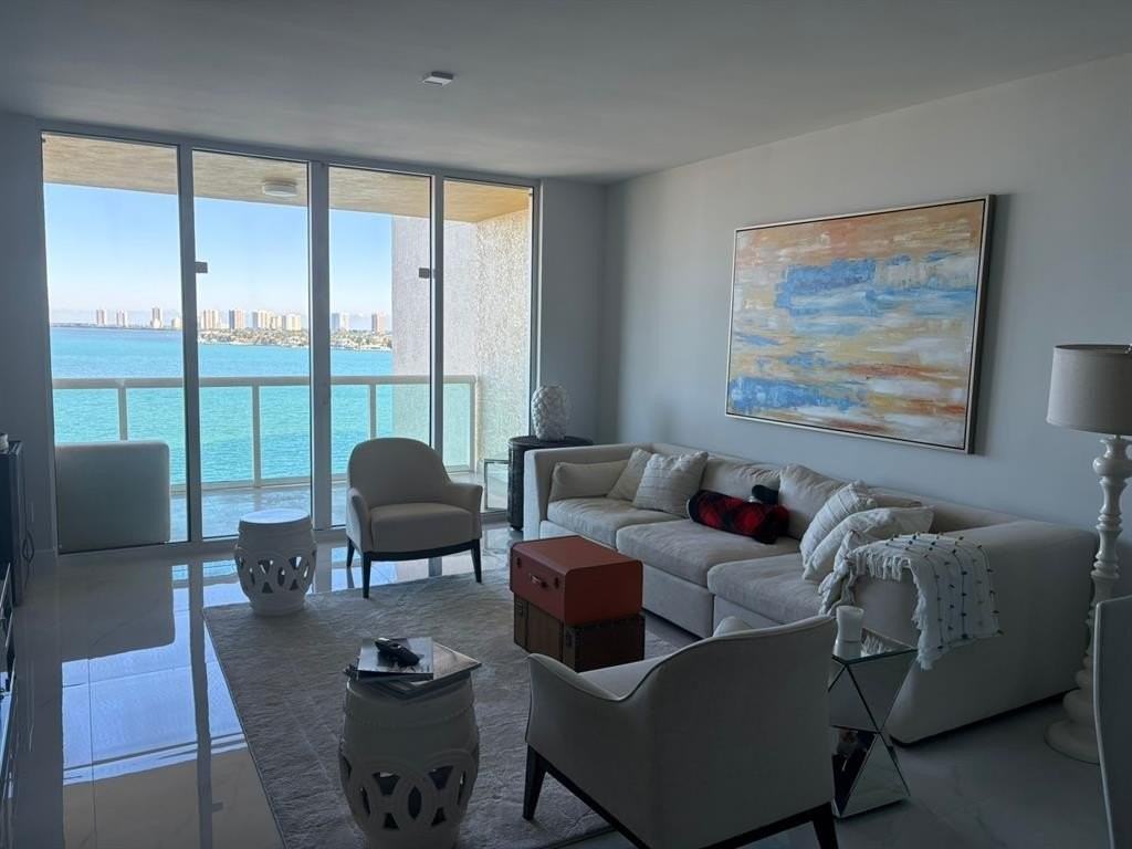 2650 Lake Shore Dr #803 - Photo 3 of 13