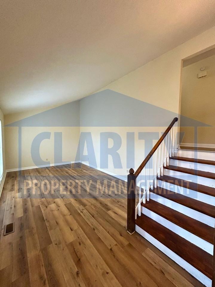 913 Whisperwood Trl Ne - Photo 6 of 30