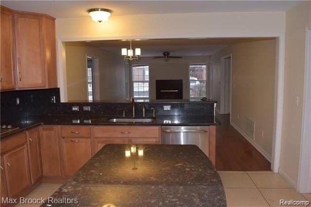 28431 Carlton Way Dr - Photo 4 of 17