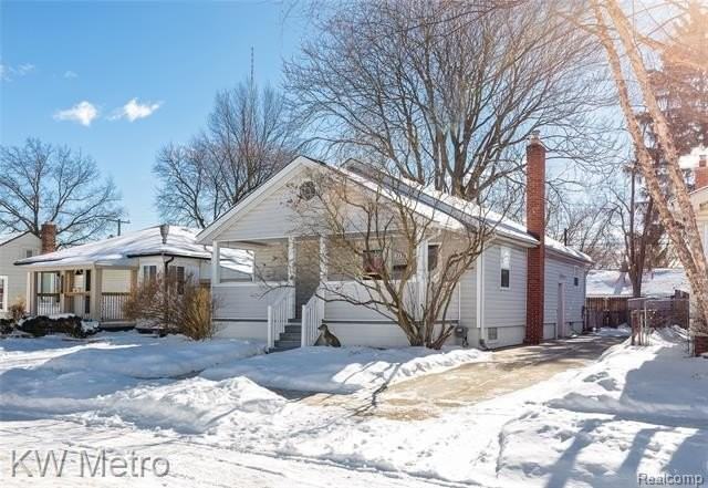 2116 Garfield St - Photo 2 of 26