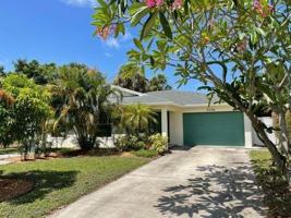 featured image of 6285 Pompano St