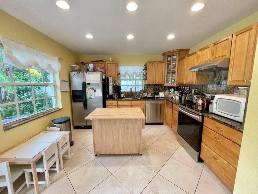 6285 Pompano St - Photo 5 of 8