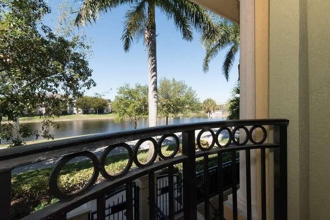 11860 Valencia Gardens Ave - Photo 7 of 38