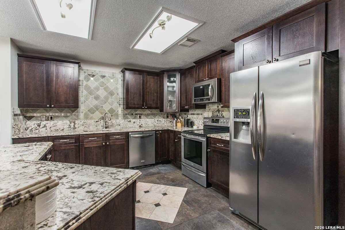 8414 Cross Spg - Photo 4 of 15