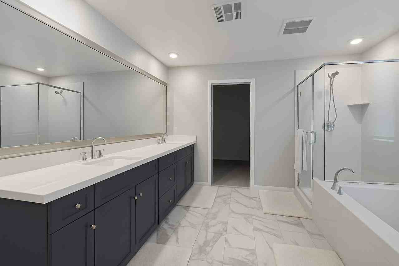 26414 Valencia Way - Photo 3 of 13