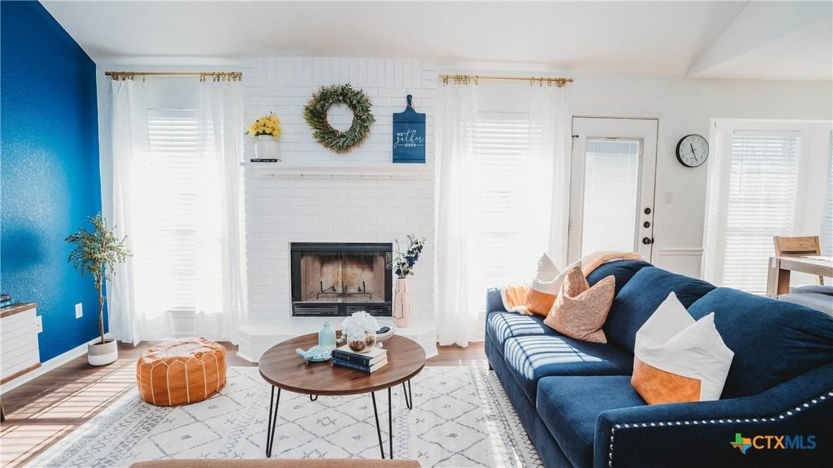 3904 Split Oak Dr - Photo 5 of 22