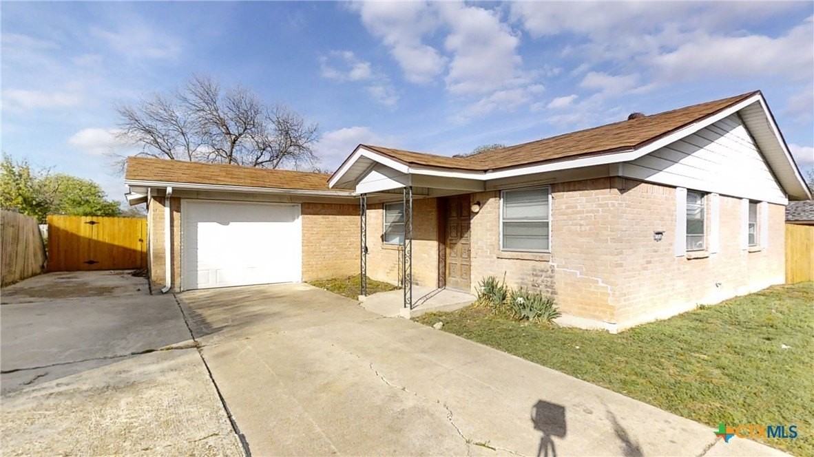 1505 Daude Ave - Photo 2 of 19
