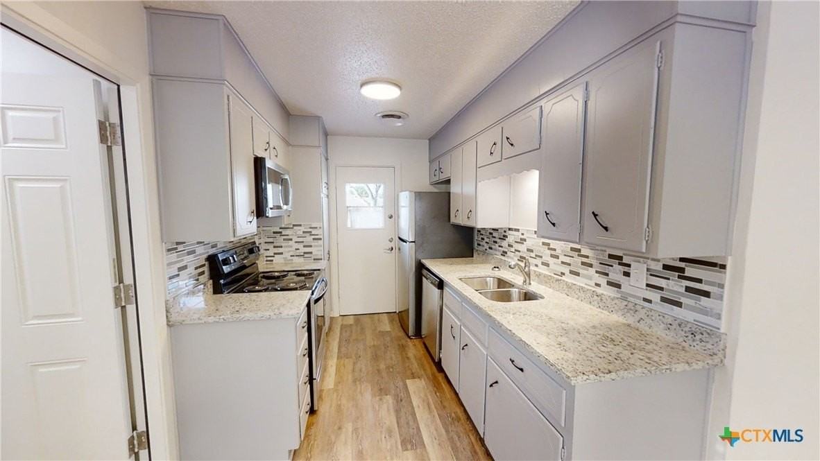 1505 Daude Ave - Photo 6 of 19
