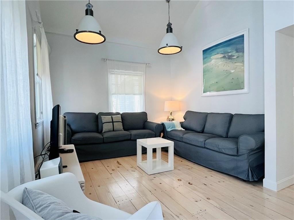 39 Pope St - Photo 5 of 26