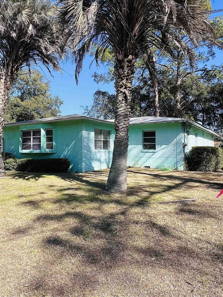 3117 Gallimore Dr - Photo 3 of 25