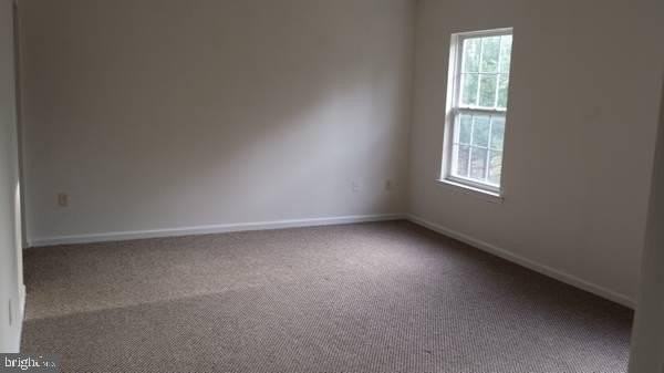 212 Northdown Dr - Photo 5 of 8