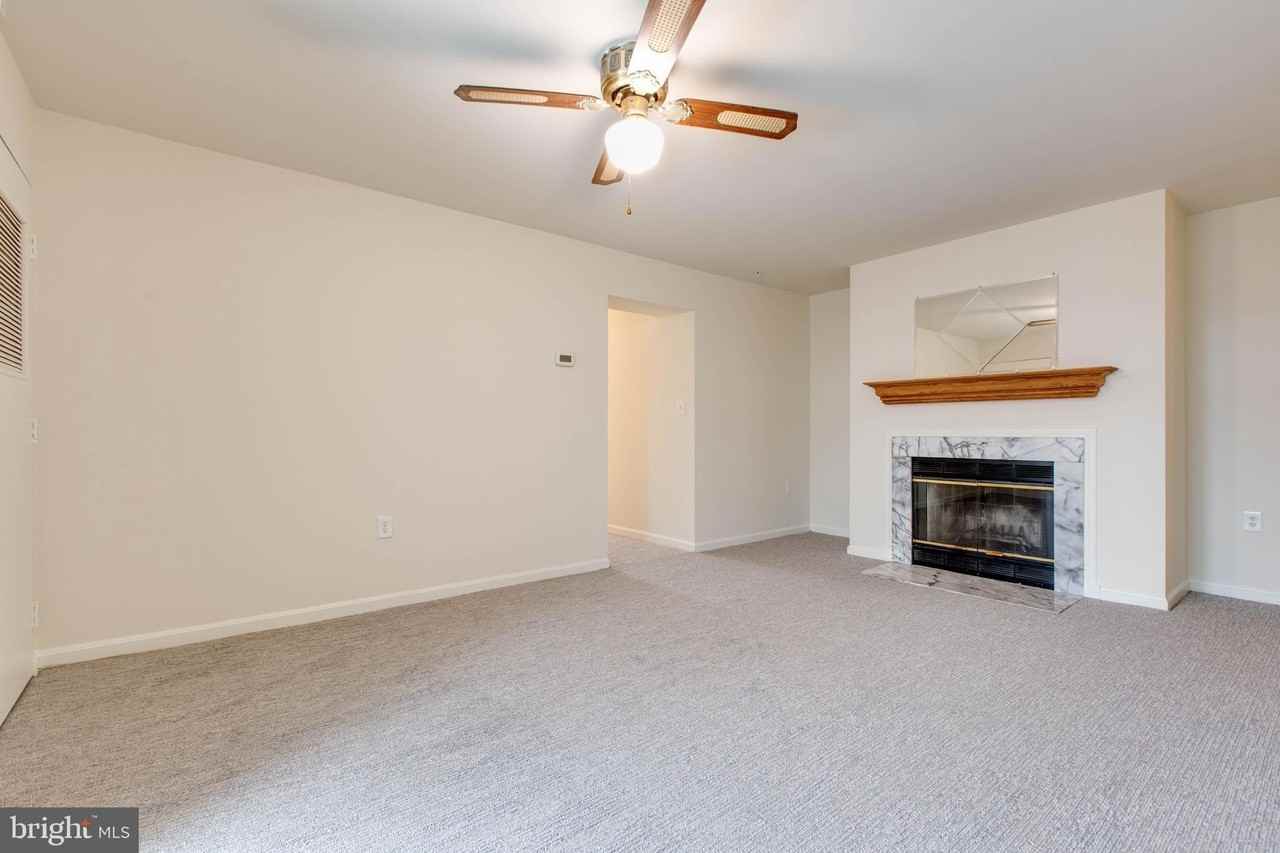 8399 Montgomery Run Rd Apt G #G - Photo 7 of 31