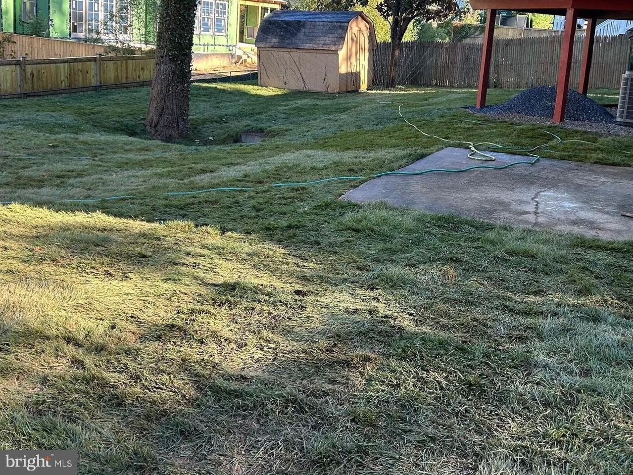 7507 Elmore Ln - Photo 5 of 50