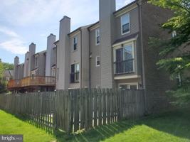 featured image of 1569 Templeton Pl