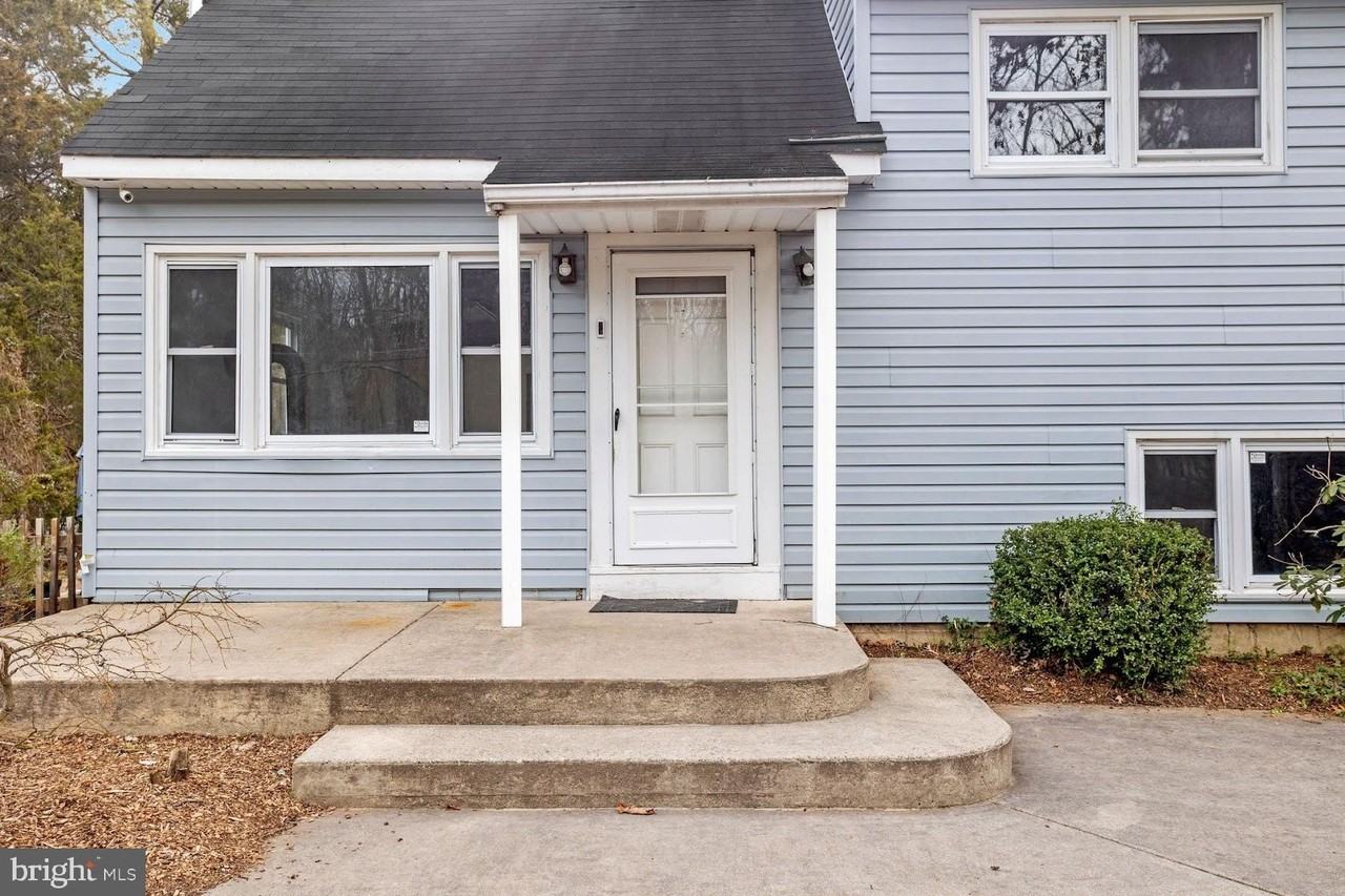 26 Worrell Rd - Photo 2 of 39