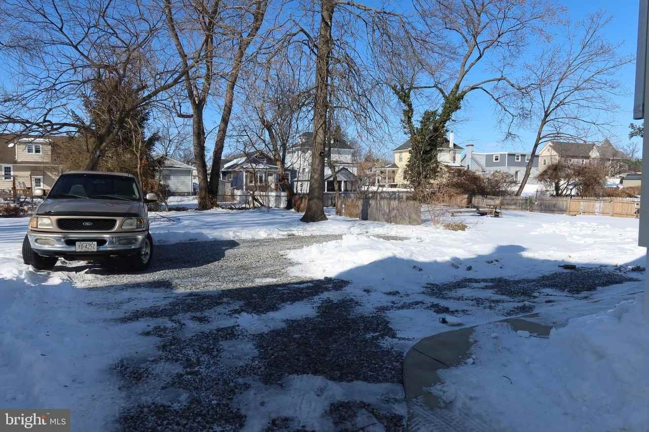 37 W Clinton Ave - Photo 5 of 27