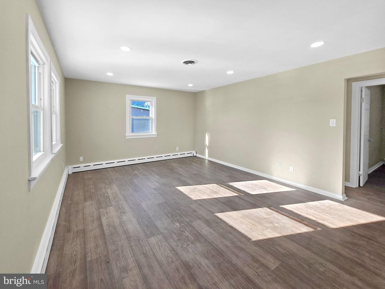 120 3rd Ave - Photo 3 of 18