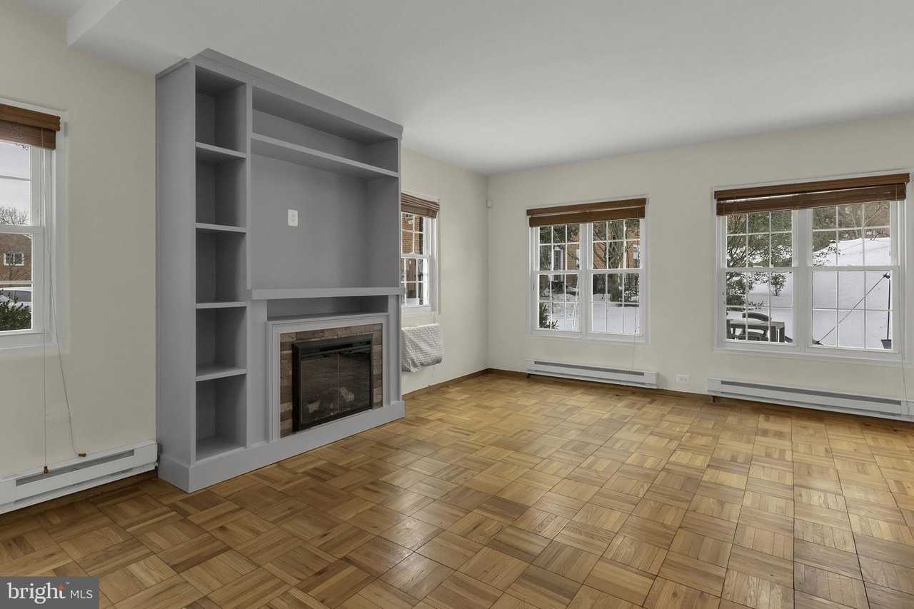 1400 Martha Custis Dr - Photo 2 of 44