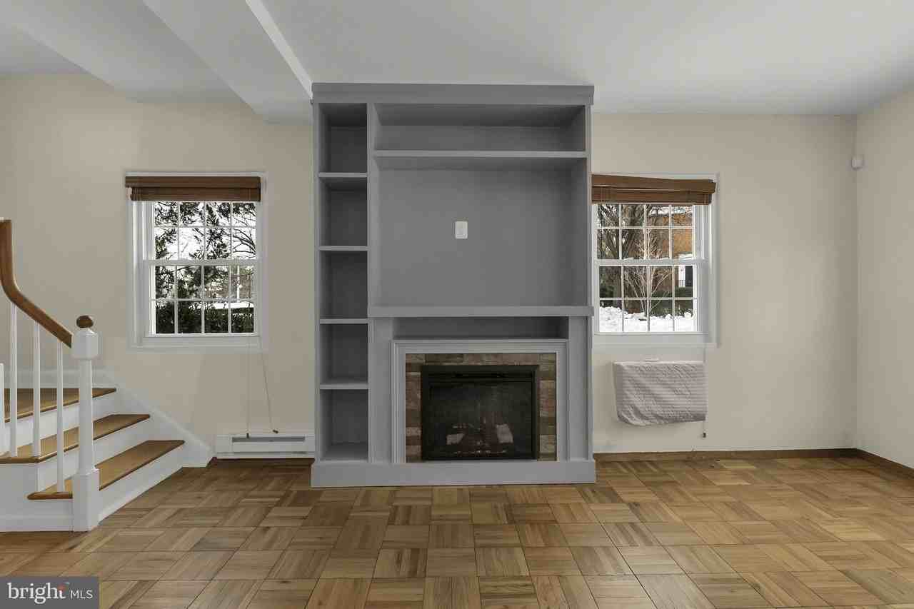 1400 Martha Custis Dr - Photo 6 of 44