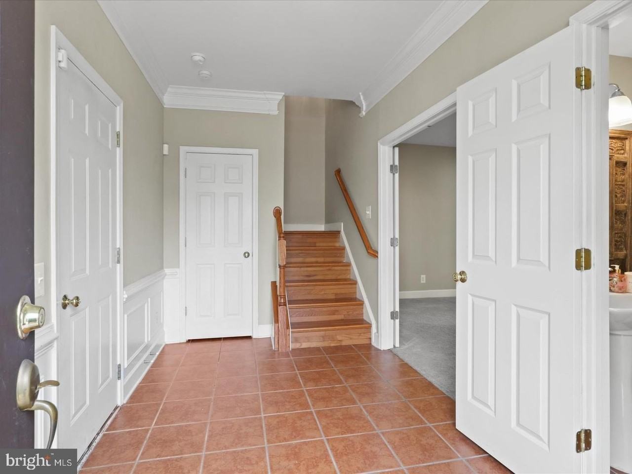 2501 Bronze Stone Pl - Photo 5 of 40