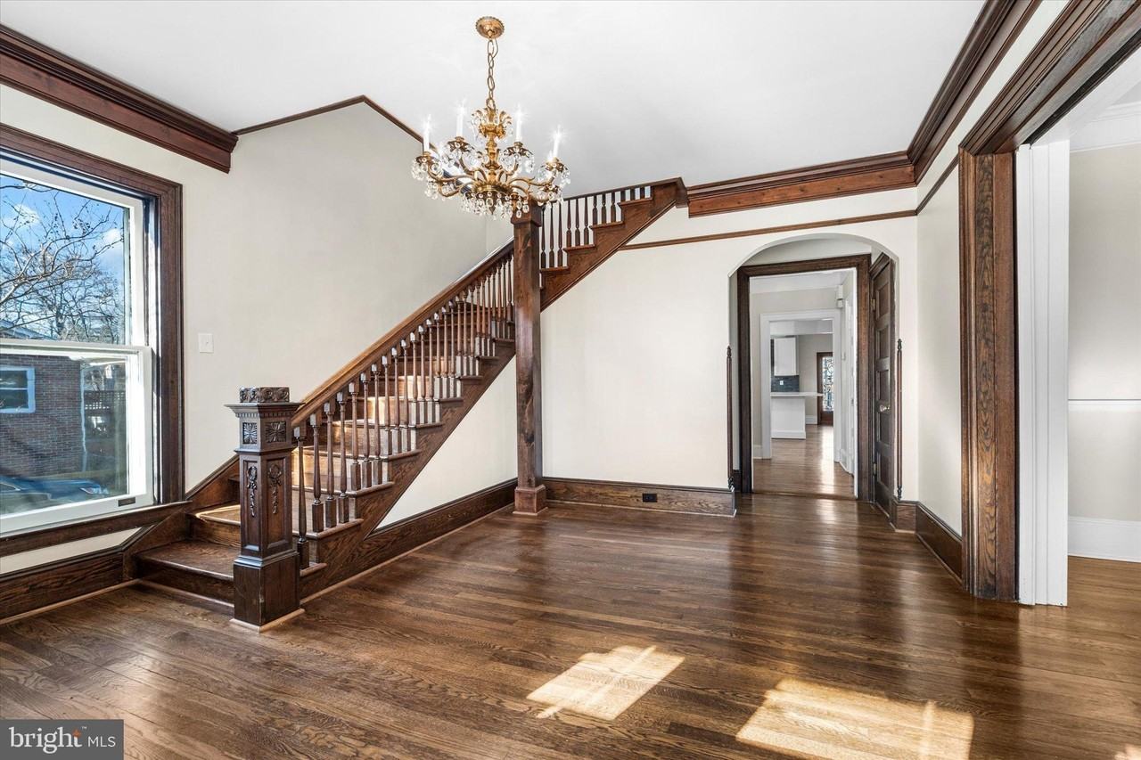 311 W Main St - Photo 3 of 50