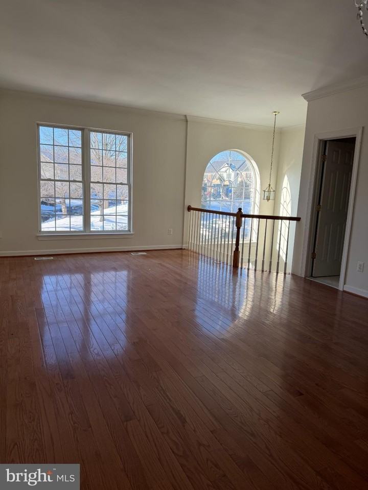 14264 Madrigal Dr - Photo 2 of 27