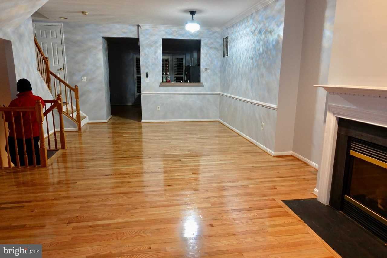 12904 Leatherwood Ln - Photo 7 of 19