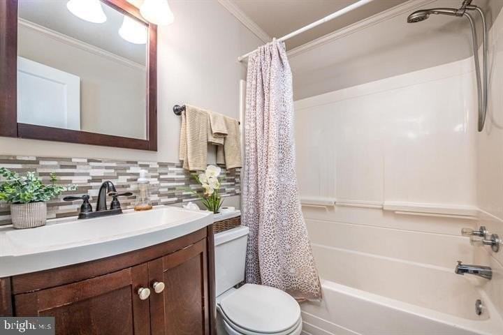 229 Opequon Ave - Photo 6 of 9