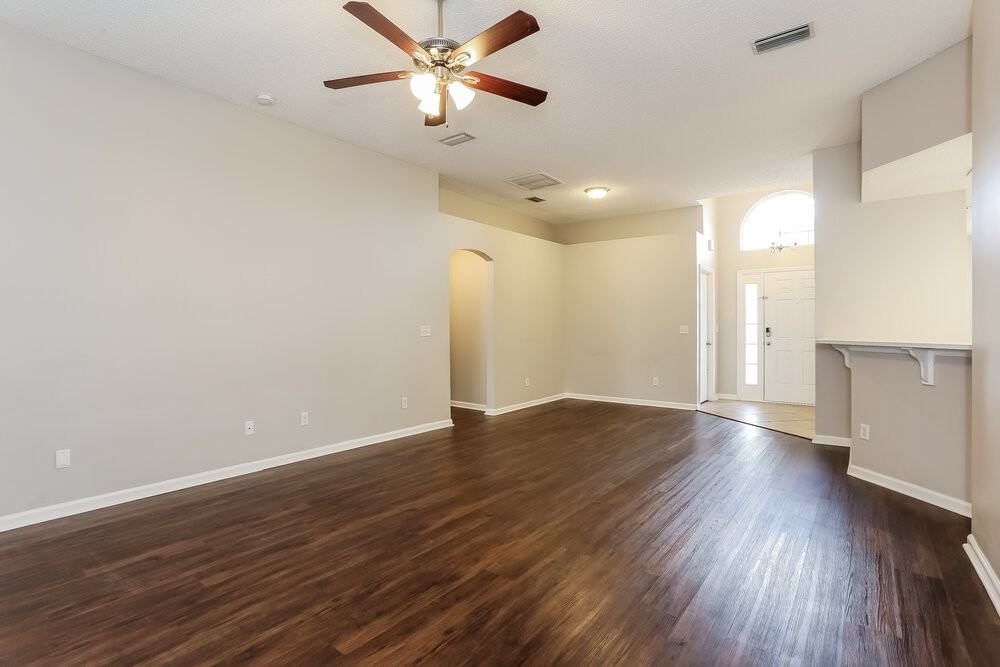 1771 Moss Creek Dr - Photo 3 of 19