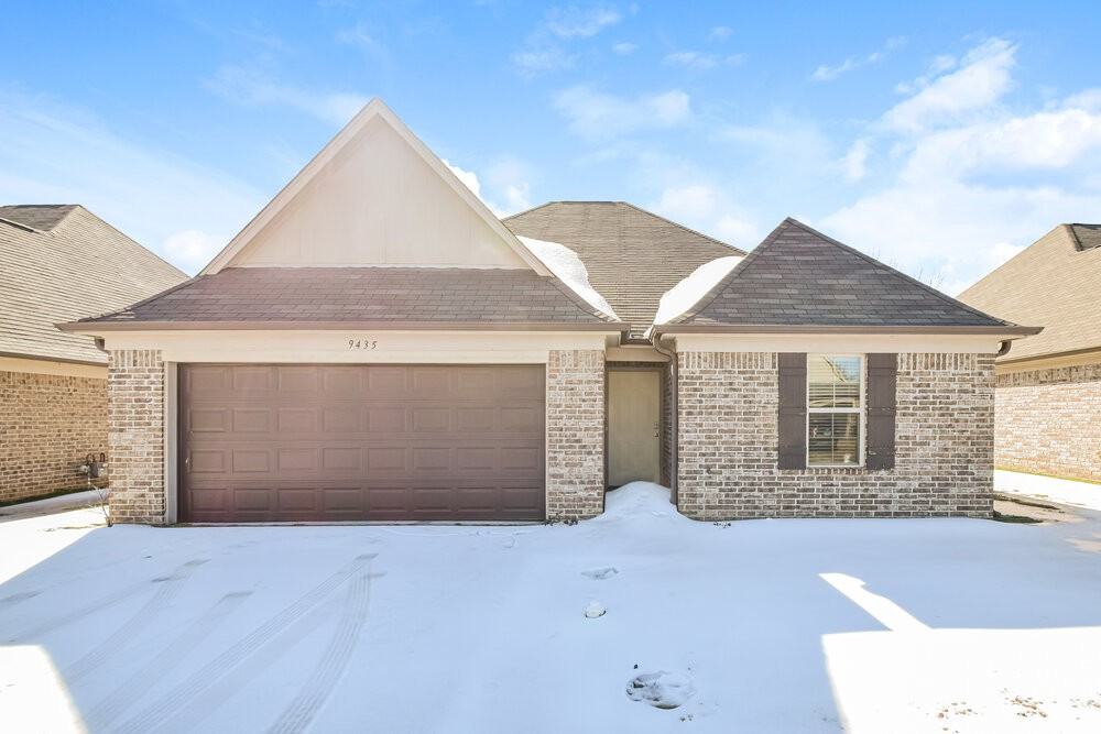 9435 Darren Cir S - Photo 3 of 16