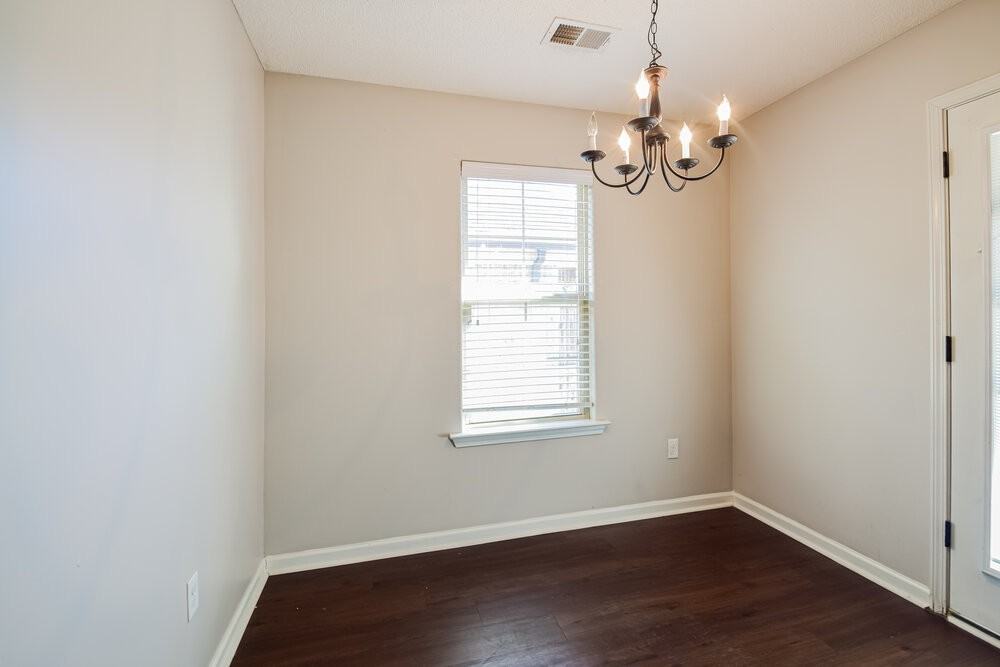 9435 Darren Cir S - Photo 6 of 16