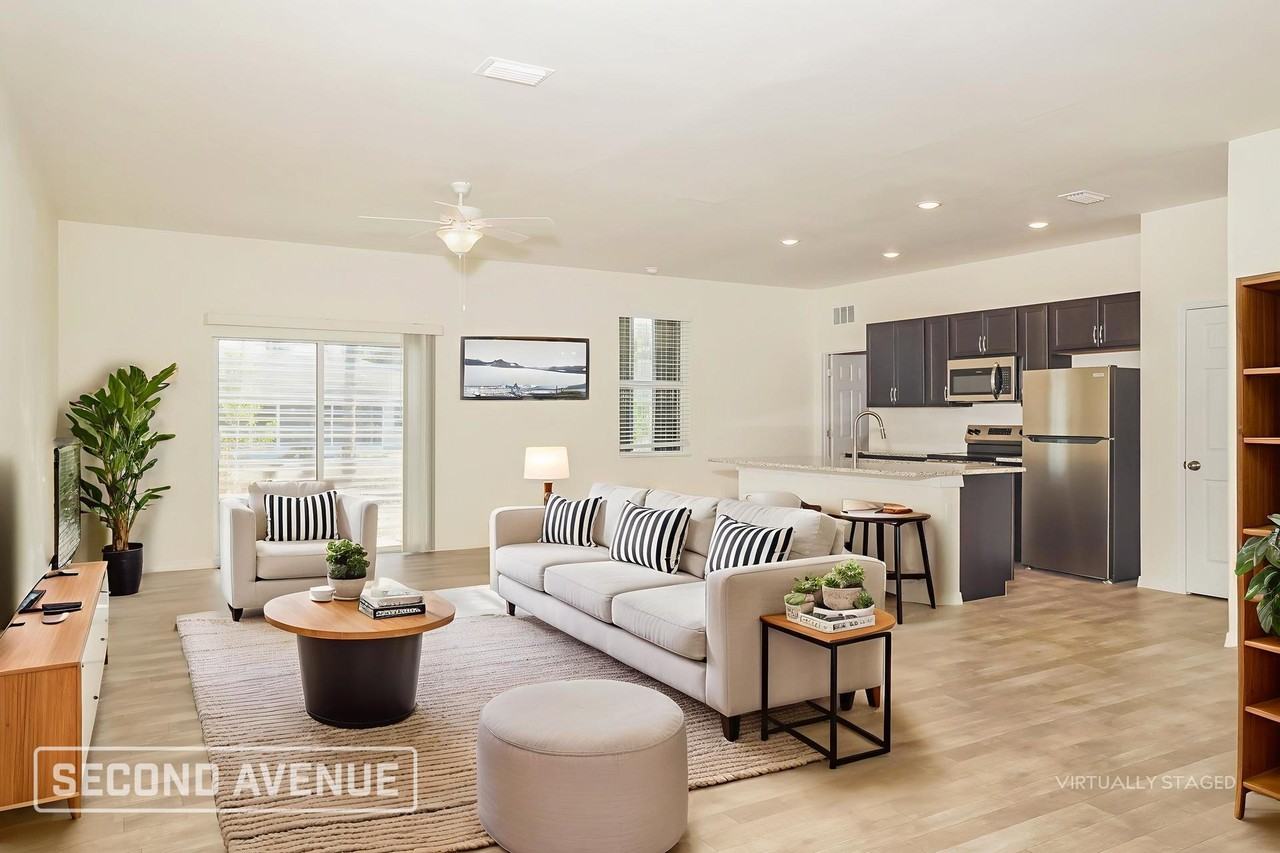 1004 S Lassonde St - Photo 2 of 26