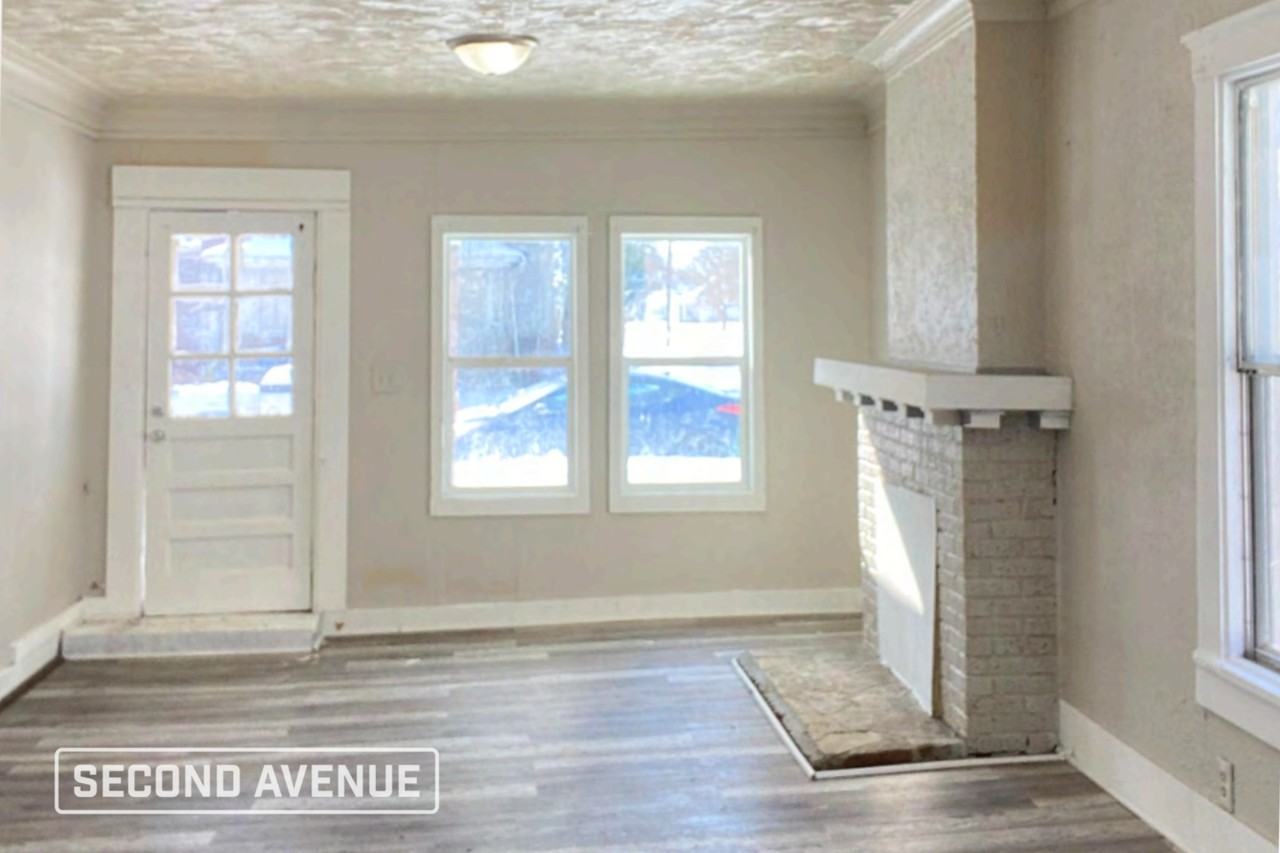 502 Lucier St - Photo 3 of 6