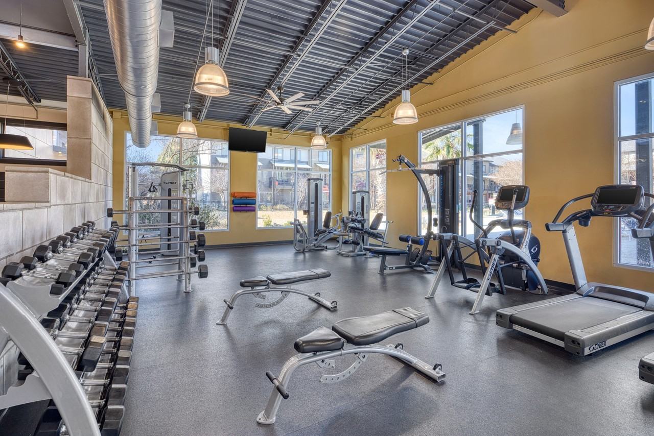 The Thompson | Student Housing - Photo 5 of 32