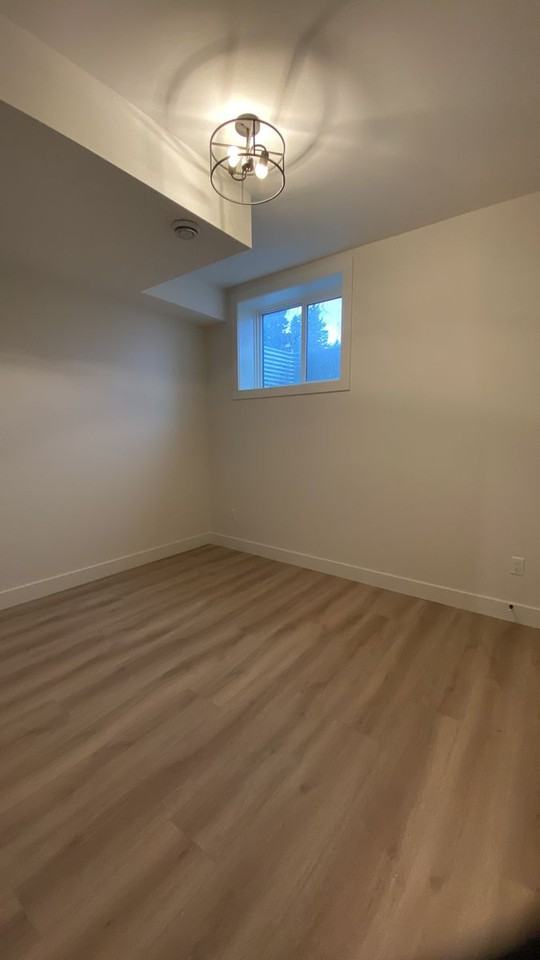 1418 27 Street SW - Photo 4 of 7