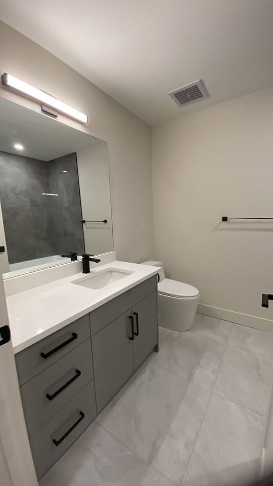 1418 27 Street SW - Photo 7 of 7