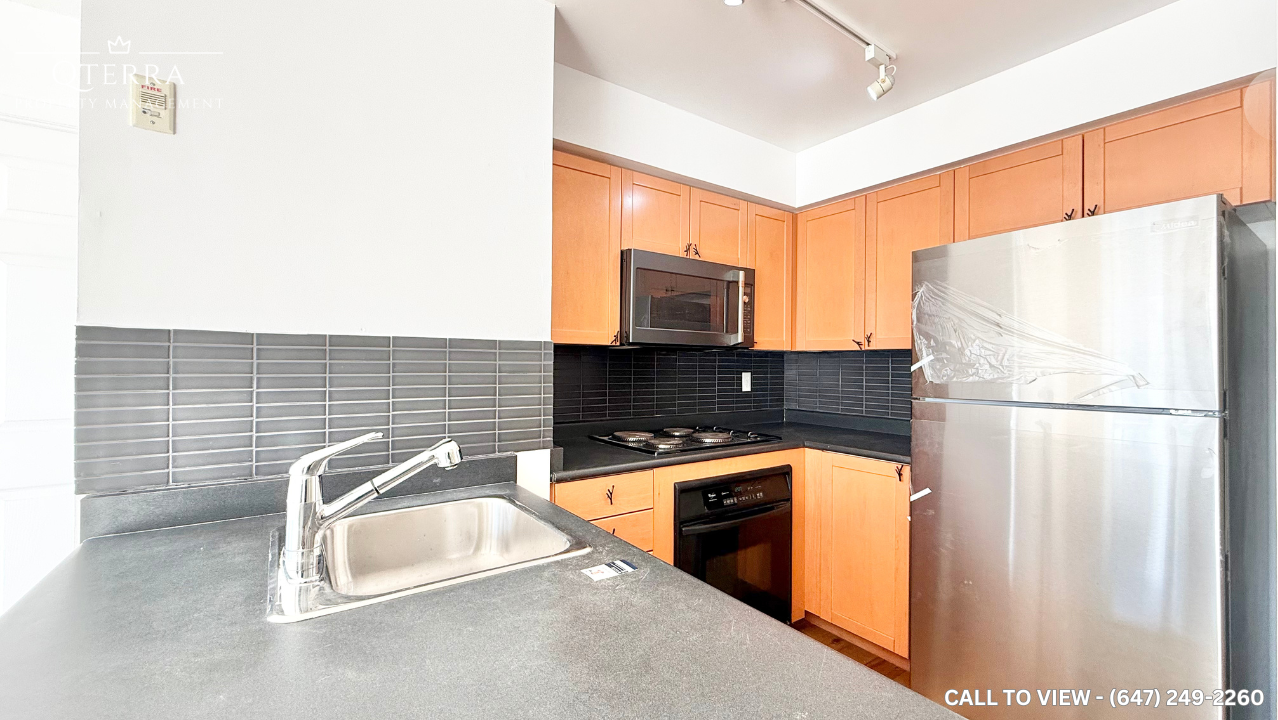 311 Richmond St E - Photo 4 of 9