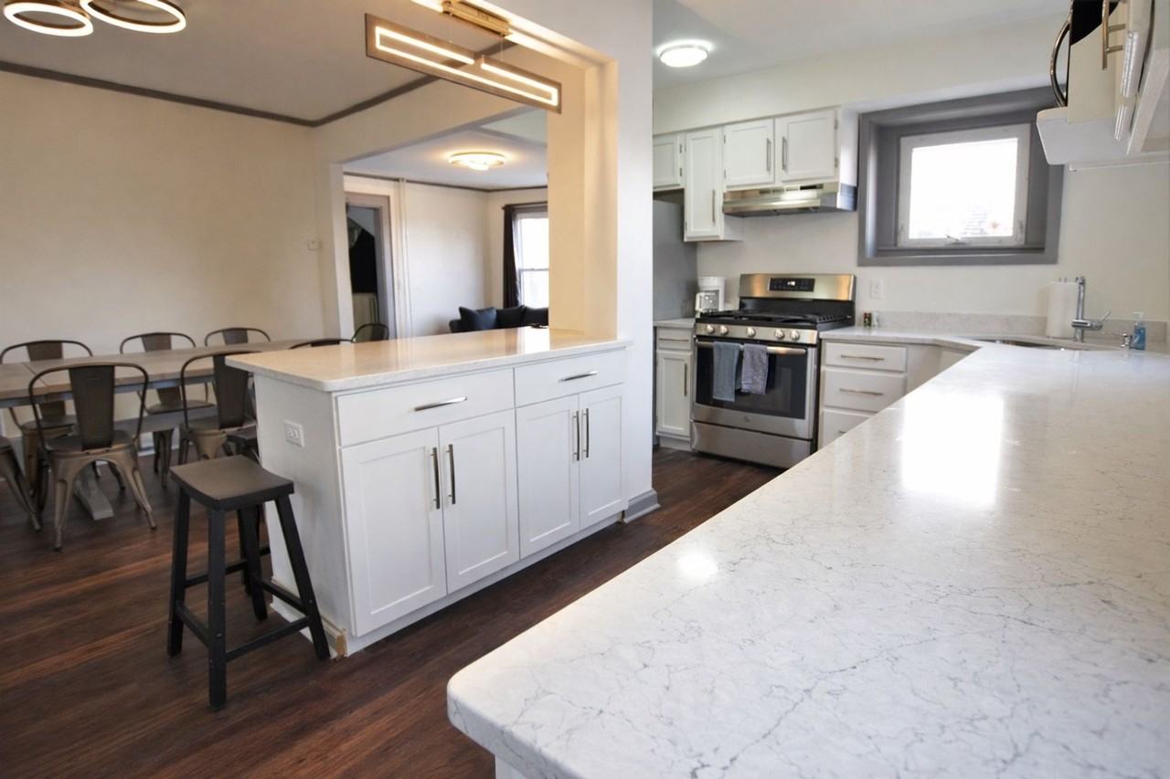 306 Bryant Ave - Photo 6 of 50